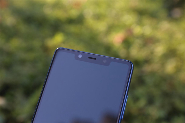 小米8 SE值得买吗？小米8 SE评测