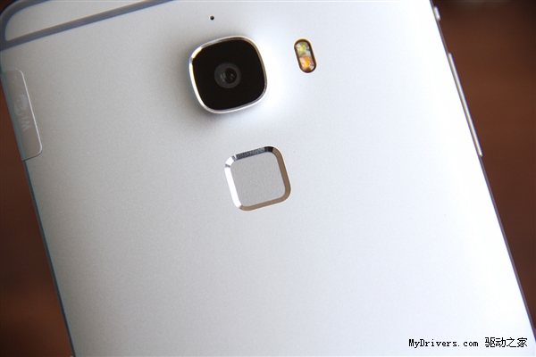 乐视手机乐Max图赏：6.33寸2K旗舰