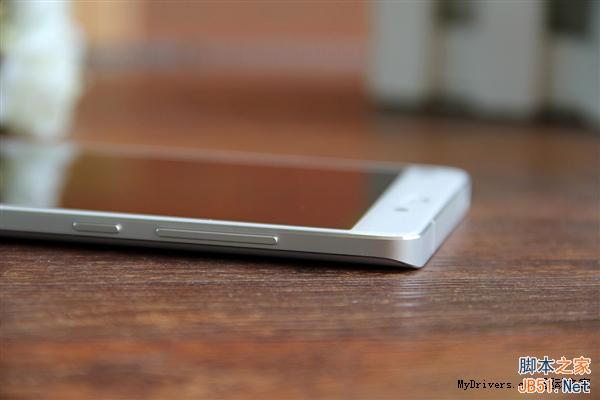 小米Note全网通版开箱图赏：七模19频双卡