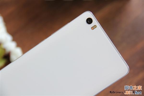 小米Note全网通版开箱图赏：七模19频双卡