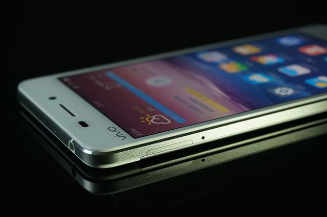 为什么大家都在玩性价比：而OPPO和vivo却很淡定？