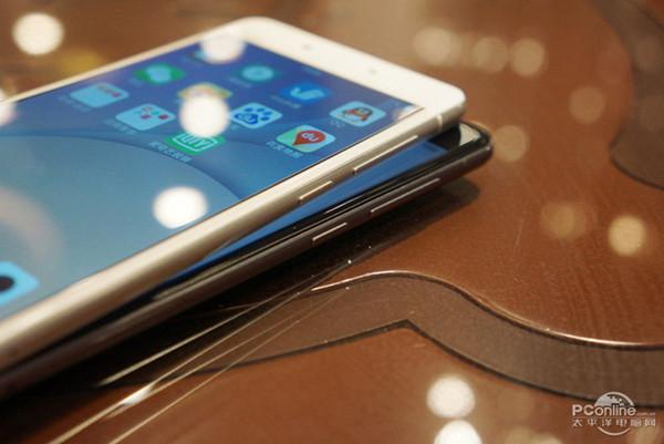 2000块该买什么手机？手机编辑来告诉你