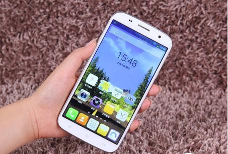 “千元+大屏”需求 神舟首推游戏达人订制手机