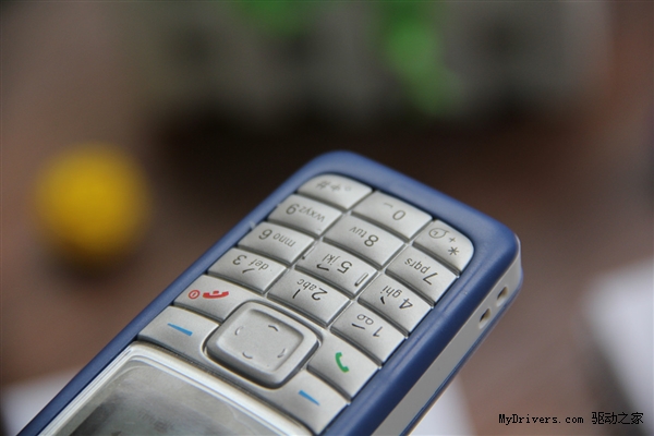 魅蓝手机2邀请函图赏：开机亮了