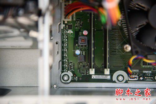 惠普采用了H170主板