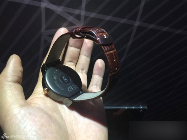 高端大气上档次!中兴新旗舰真机图赏