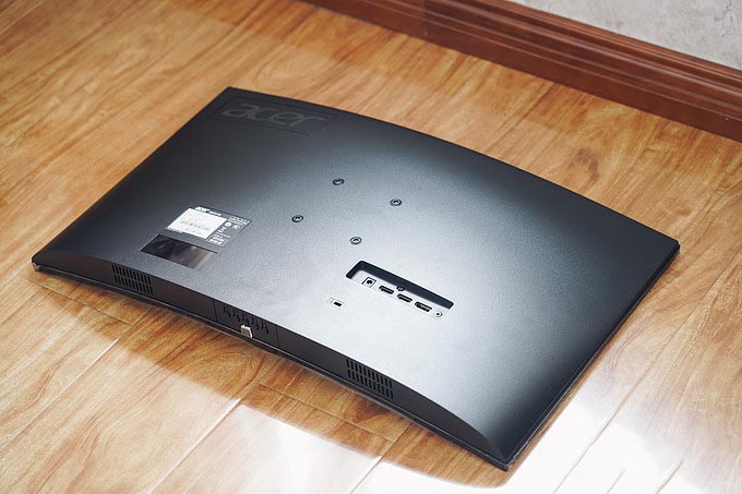 千元级240Hz高刷曲面:Acer 宏碁暗影骑士·猎狐XZ270X值不值得买?