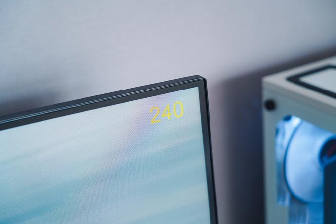千元级240Hz高刷曲面:Acer 宏碁暗影骑士·猎狐XZ270X值不值得买?