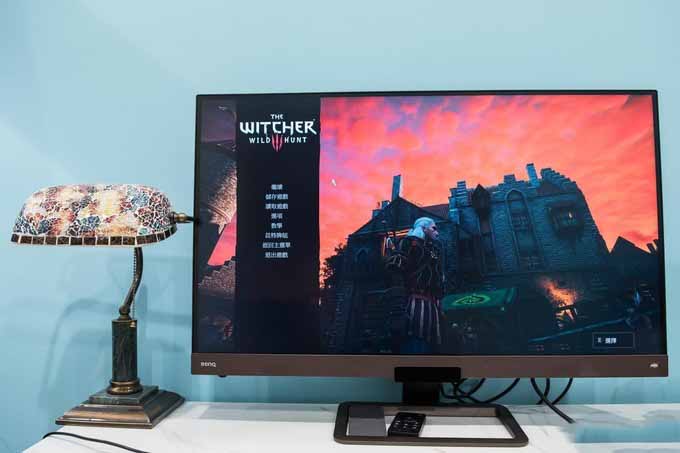 电竞电影多功能新宠,BenQ 高质感4K HDRi萤幕– EW3280U开箱