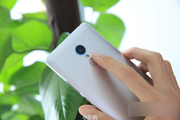 中兴威武新机谍照曝光