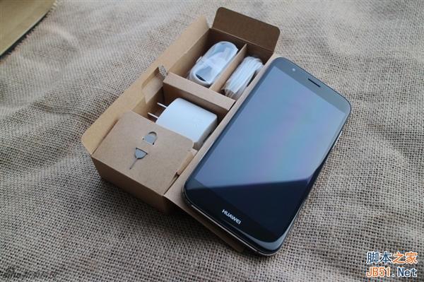 华为麦芒4真机图赏：金属机身颜值挺不错