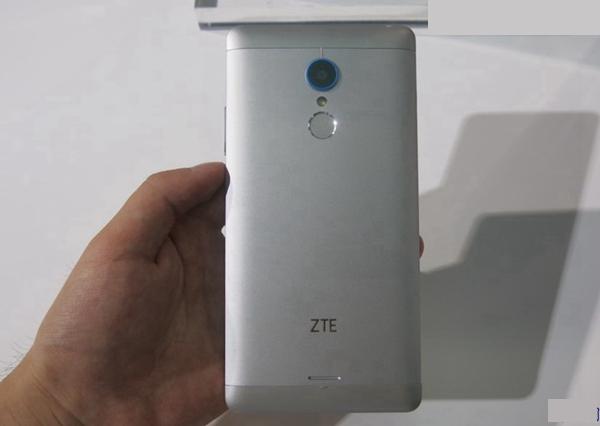 中兴威武3青春版/能量版与至尊版哪个好?中兴威武3各版本对比