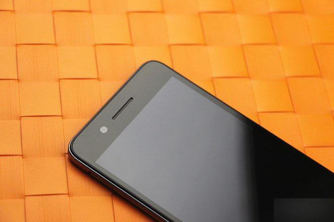 HTC Desire 728真机图赏