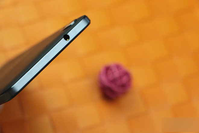 HTC Desire 728真机图赏