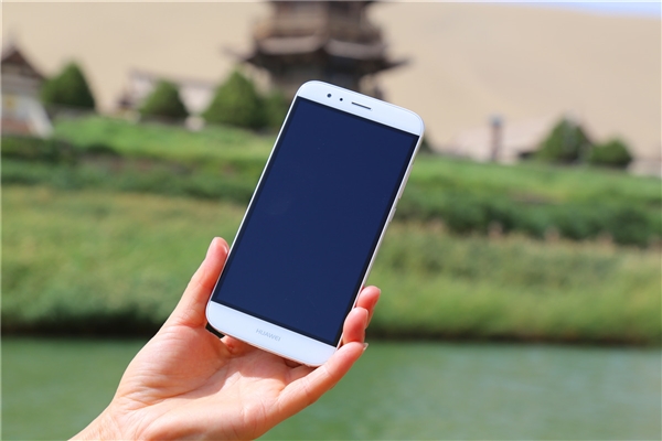 华为麦芒4开箱图赏之月牙泉篇