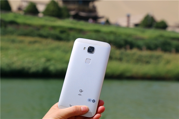 华为麦芒4开箱图赏之月牙泉篇