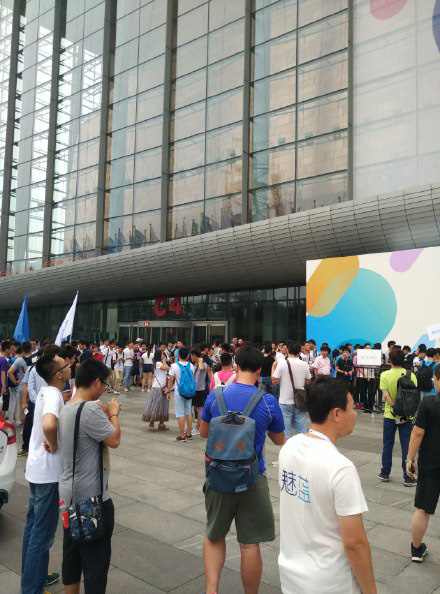 魅族魅蓝2发布会图文直播 魅蓝2发布会直播