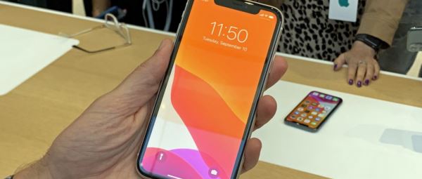 iPhone11值得购买吗？iPhone11拍照配置续航全方位深度评测