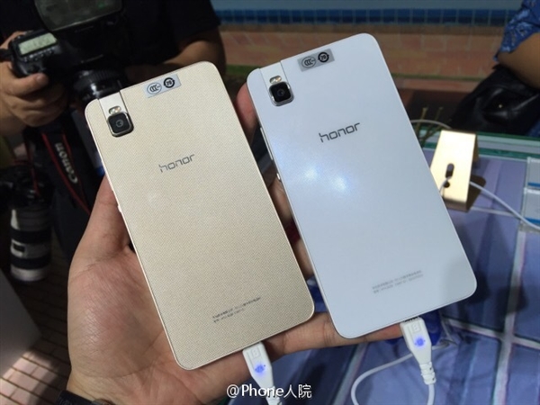 1599！华为荣耀7i真机上手图赏：妹子大爱