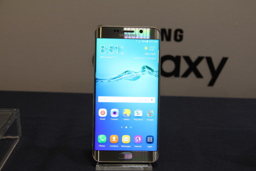 三星S6 edge+与Galaxy Note5新品发布会真机图及情况对比