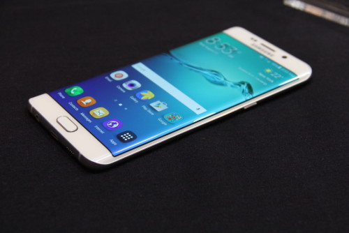 三星S6 edge+与Galaxy Note5新品发布会真机图及情况对比