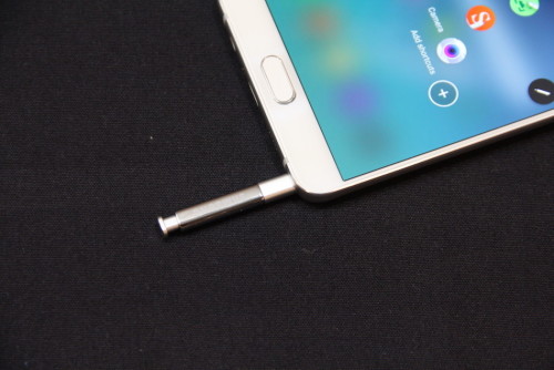 三星S6 edge+与Galaxy Note5新品发布会真机图及情况对比