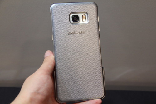 三星S6 edge+与Galaxy Note5新品发布会真机图及情况对比