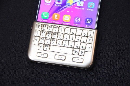 三星S6 edge+与Galaxy Note5新品发布会真机图及情况对比