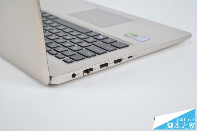 华硕飞行堡垒NX580VD怎么样?飞行堡垒NX580VD轻薄游戏本全面评测+拆解图