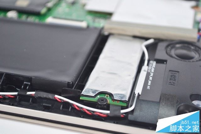 华硕飞行堡垒NX580VD怎么样?飞行堡垒NX580VD轻薄游戏本全面评测+拆解图