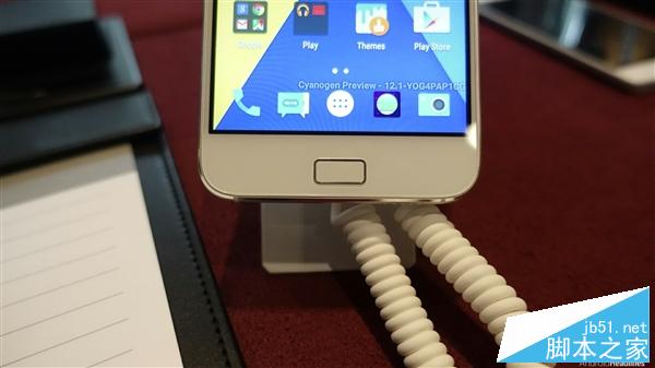 新版ZUK Z1图赏：预装CM12.1