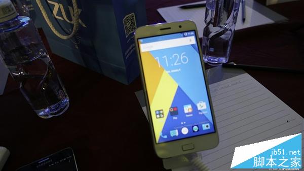 新版ZUK Z1图赏：预装CM12.1