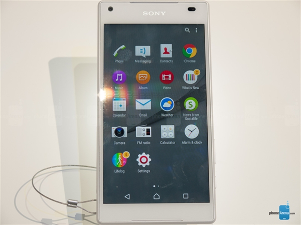 索尼4.6寸小屏旗舰图赏:骁龙810/2300万摄像头