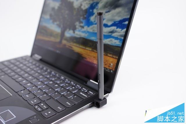 联想yoga720怎么样?联想YOGA 720轻薄时尚笔记本全面深度评测+拆机图