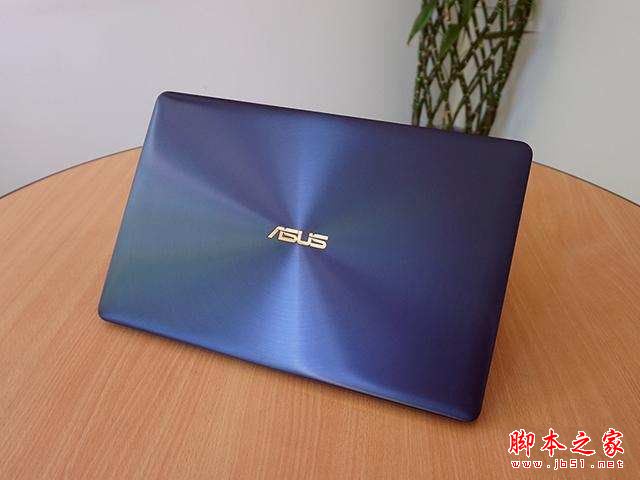 Macbook Pro和华硕灵耀3 deluxe哪个值得买?灵耀3 deluxe与苹果Macbook Pro区别对比