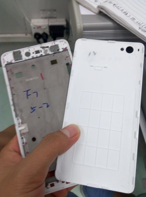 锤子坚果U1手机多图曝光 不用等发布会了