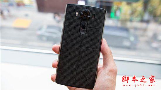 LG V10真机图赏：金属边框+双显示屏