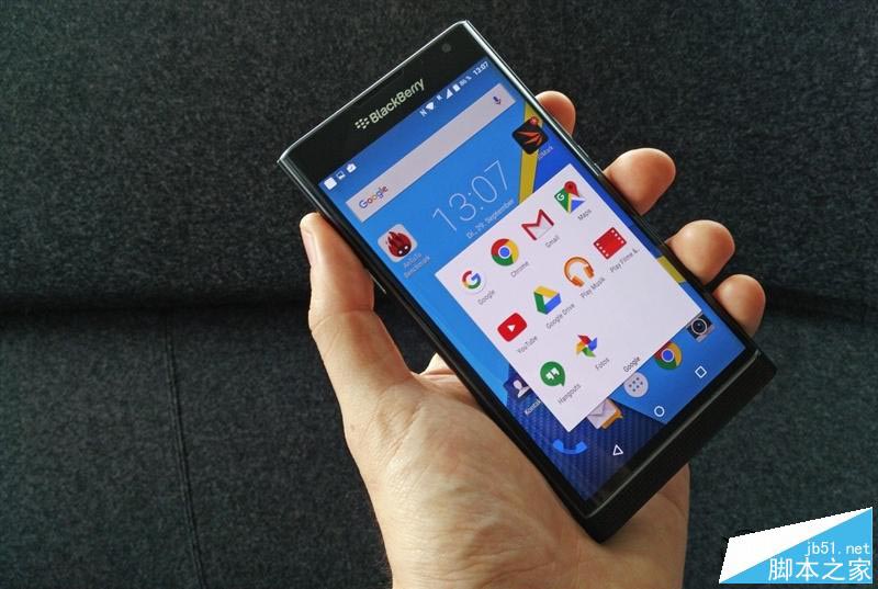黑莓首款安卓机抢先评测：售价4K的全键盘