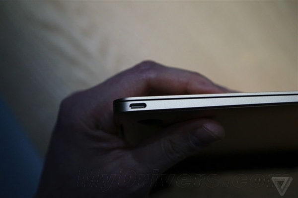 外媒:12寸MacBook只有一个接口 相当合理
