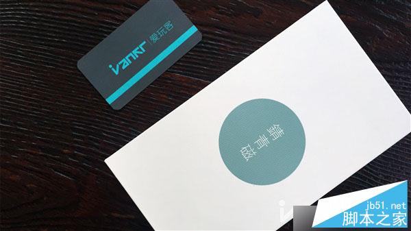 集齐八款召唤龙哥！文青版坚果手机开箱图赏