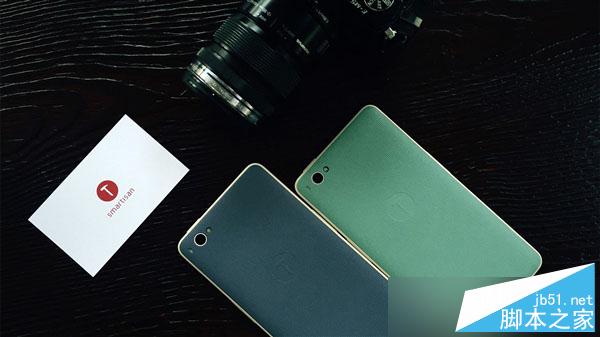 集齐八款召唤龙哥！文青版坚果手机开箱图赏