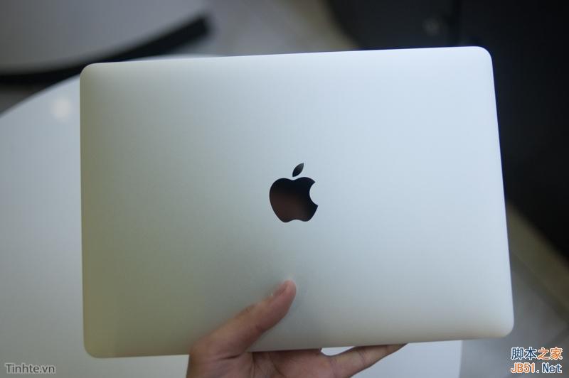 史上最薄Macbook开箱:精致到没话说