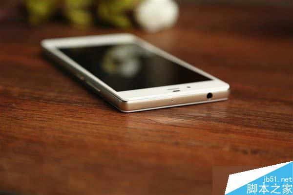 努比亚Z9 mini精英版开箱图赏