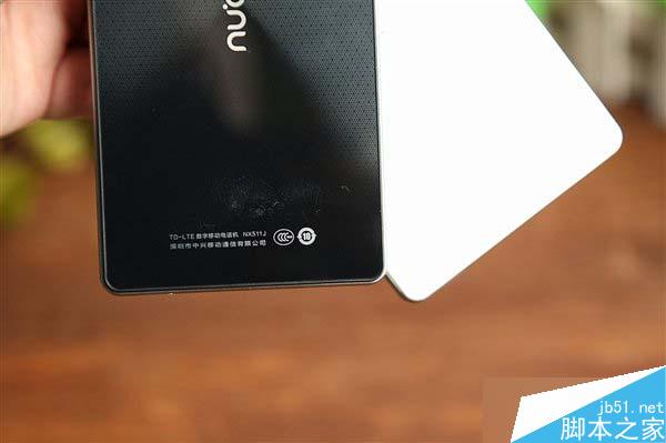 努比亚Z9 mini精英版开箱图赏