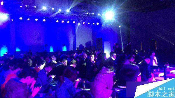 一加手机X发布会图文直播：双面玻璃的真旗舰