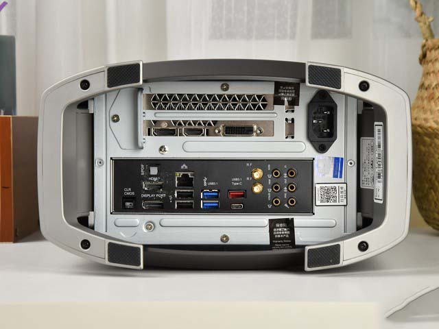 七彩虹iGame Sigma I300设计师台式机评测