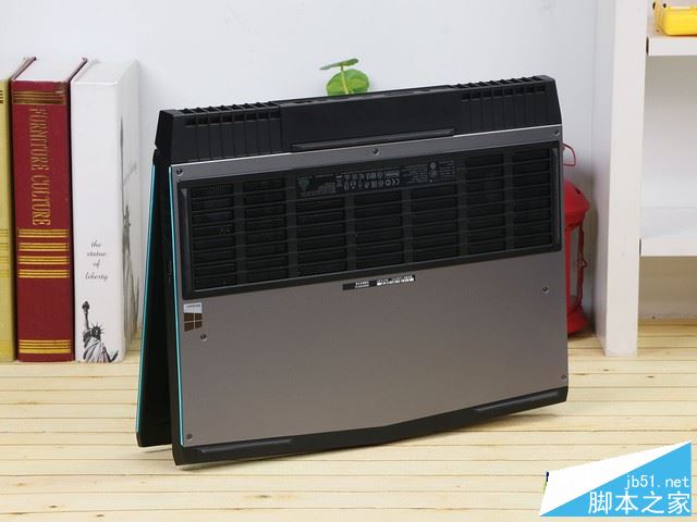 Alienware 15 2017值得买吗?戴尔Alienware 15 2017全面详细评测图解