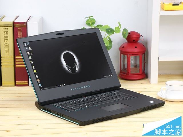 Alienware 15 2017值得买吗?戴尔Alienware 15 2017全面详细评测图解
