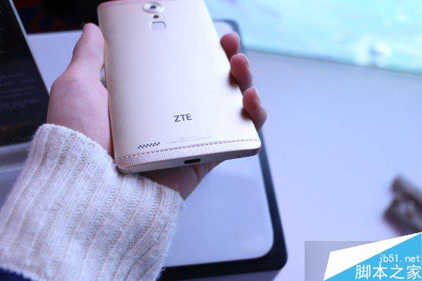 中兴AXON天机MAX怎么样