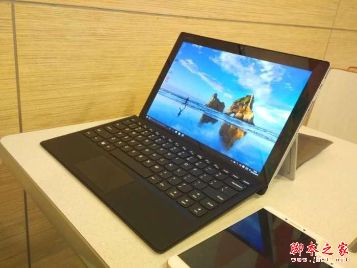 4联想MIIX5 Plus值得买吗?联想MIIX5Plus二合一平板笔记本上手使用评测
